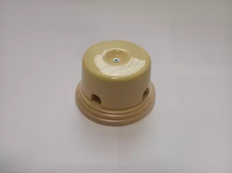 Коробка Распределительная Арбат 77*40 керамическая на подложке Interior Electric песочный арт.РКИЕ7740П